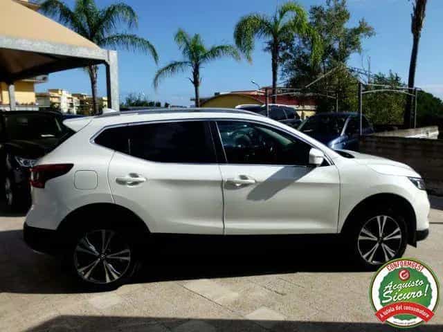Nissan Qashqai Qashqai 1.6 dCi 2WD XTronic Tekna 04/2018-photo-7