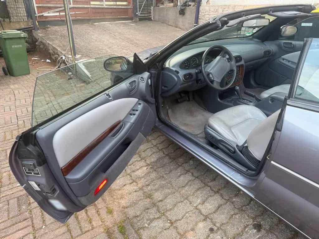 Chrysler Stratus Cabrio 2,5 V 6 01/1997-photo-6
