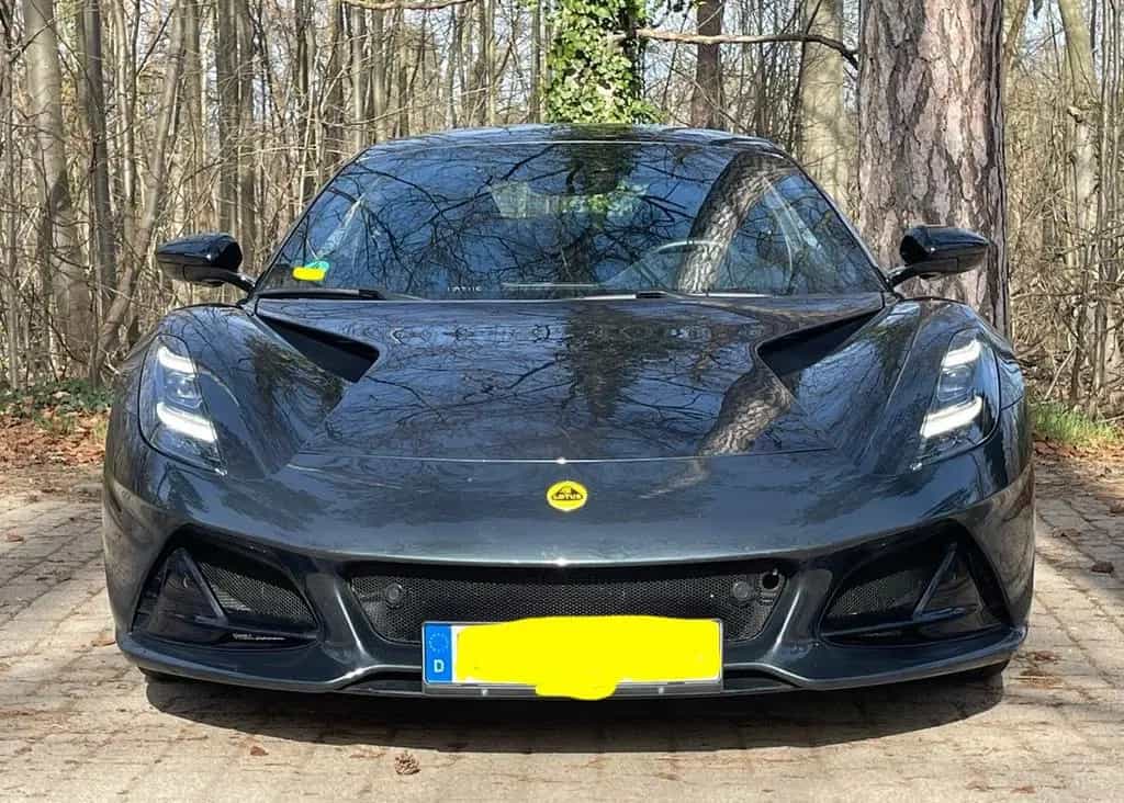 Lotus Emira i4 First Edition - Inspektion 3/26 05/2024-photo-2