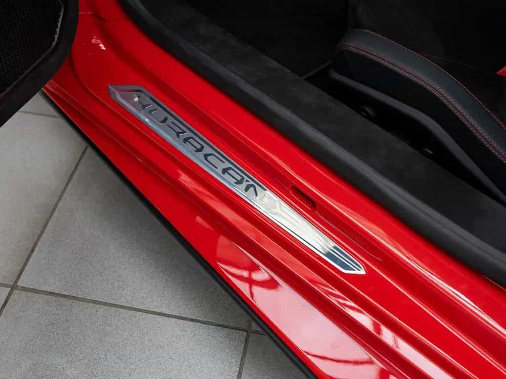 Lamborghini Huracan Tecnica Carbon 1st Owner WarrantyExtensi 05/2023-photo-29