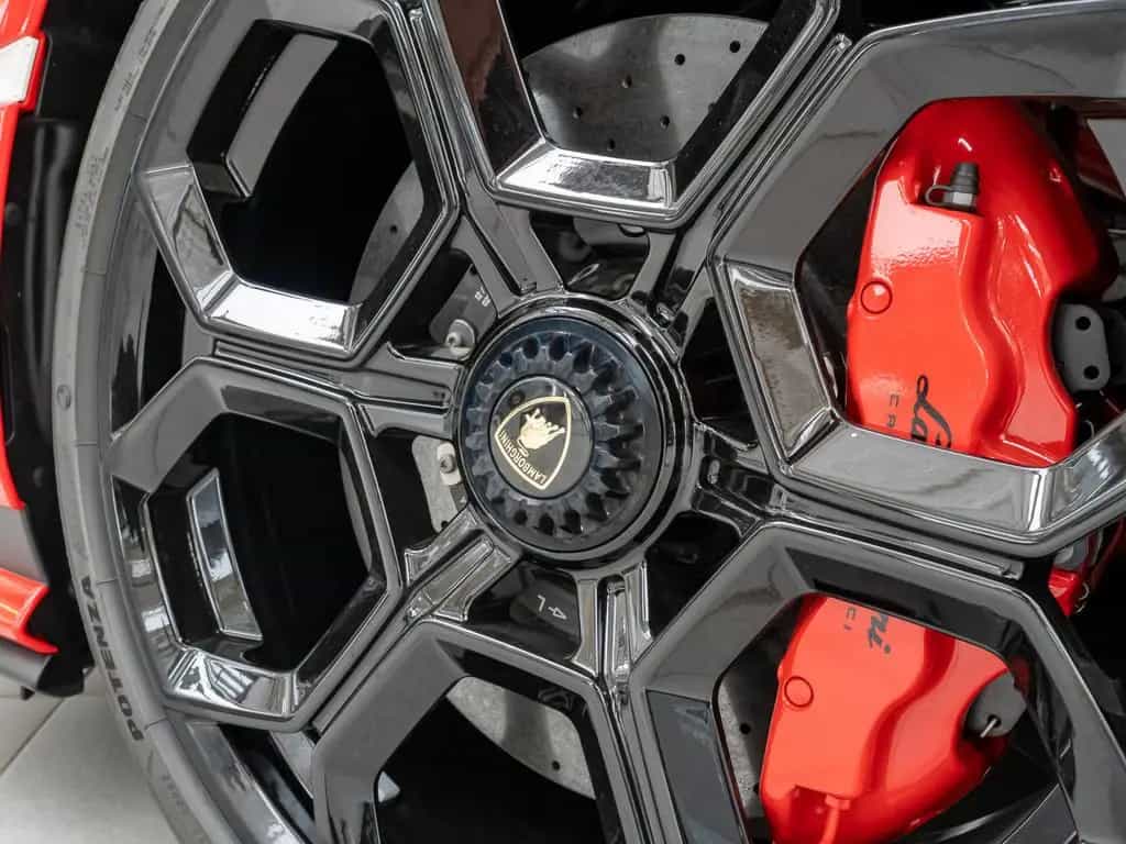 Lamborghini Huracan Tecnica Carbon 1st Owner WarrantyExtensi 05/2023-photo-38