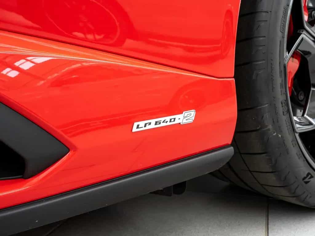 Lamborghini Huracan Tecnica Carbon 1st Owner WarrantyExtensi 05/2023-photo-39