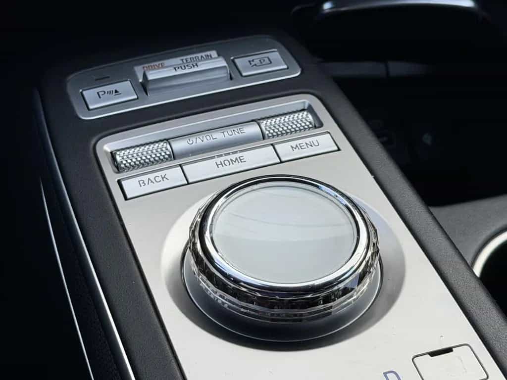 Genesis GV70 Sport 4WD / Massage / SCC / 360°KAM / HUD 02/2023-photo-12