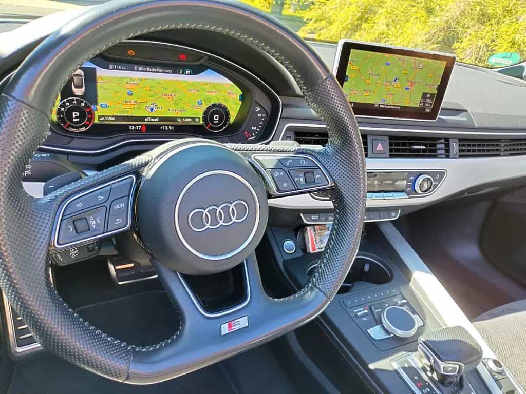 Audi A5 40 TFSI S tronic Cabriolet - 04/2019-photo-3