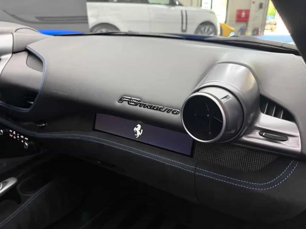 Ferrari F8 Tributo Coupé DCT- Carbon-Lift -Pass Disp-JBL 05/2021-photo-17