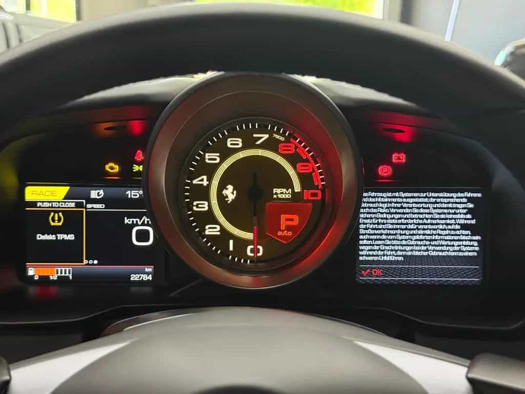 Ferrari F8 Tributo Coupé DCT- Carbon-Lift -Pass Disp-JBL 05/2021-photo-25