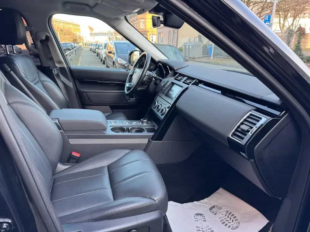 Land Rover Discovery 5 SE TD6/Navi/Leder/Kamera/Anhängerkup 06/2017-photo-13