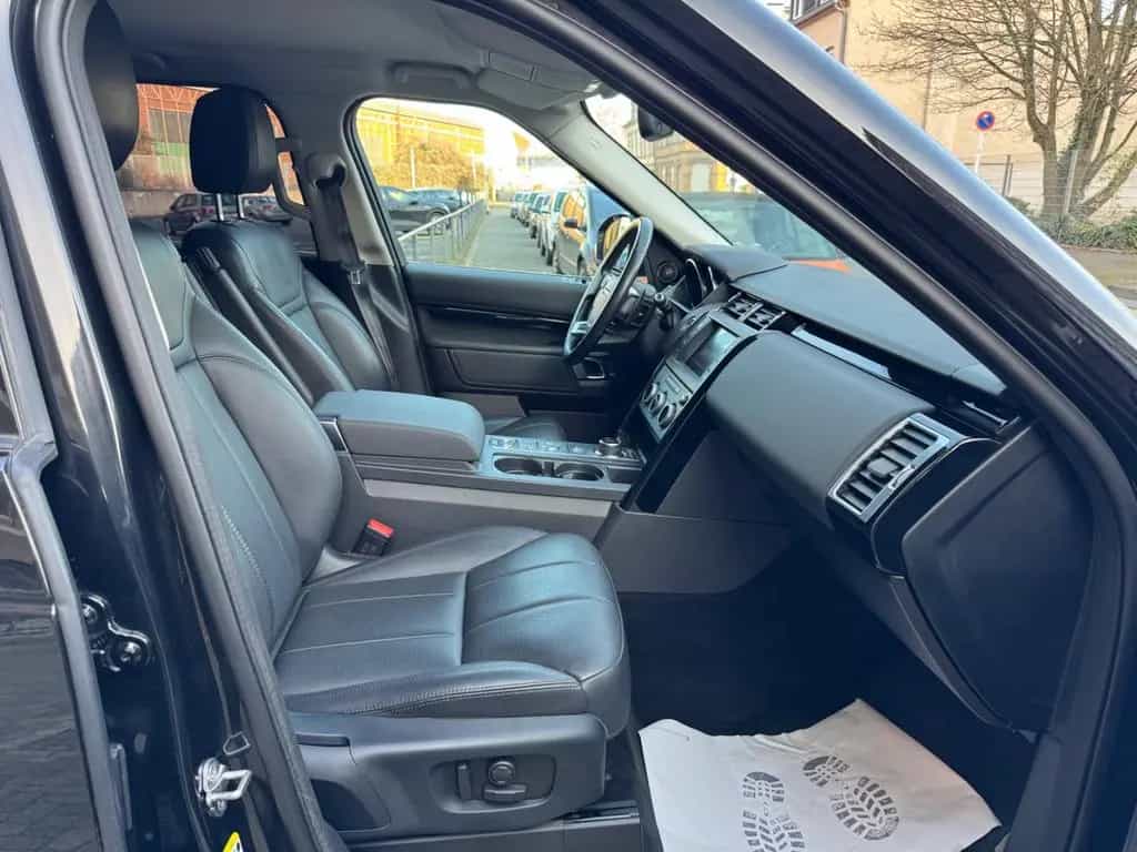 Land Rover Discovery 5 SE TD6/Navi/Leder/Kamera/Anhängerkup 06/2017-photo-14