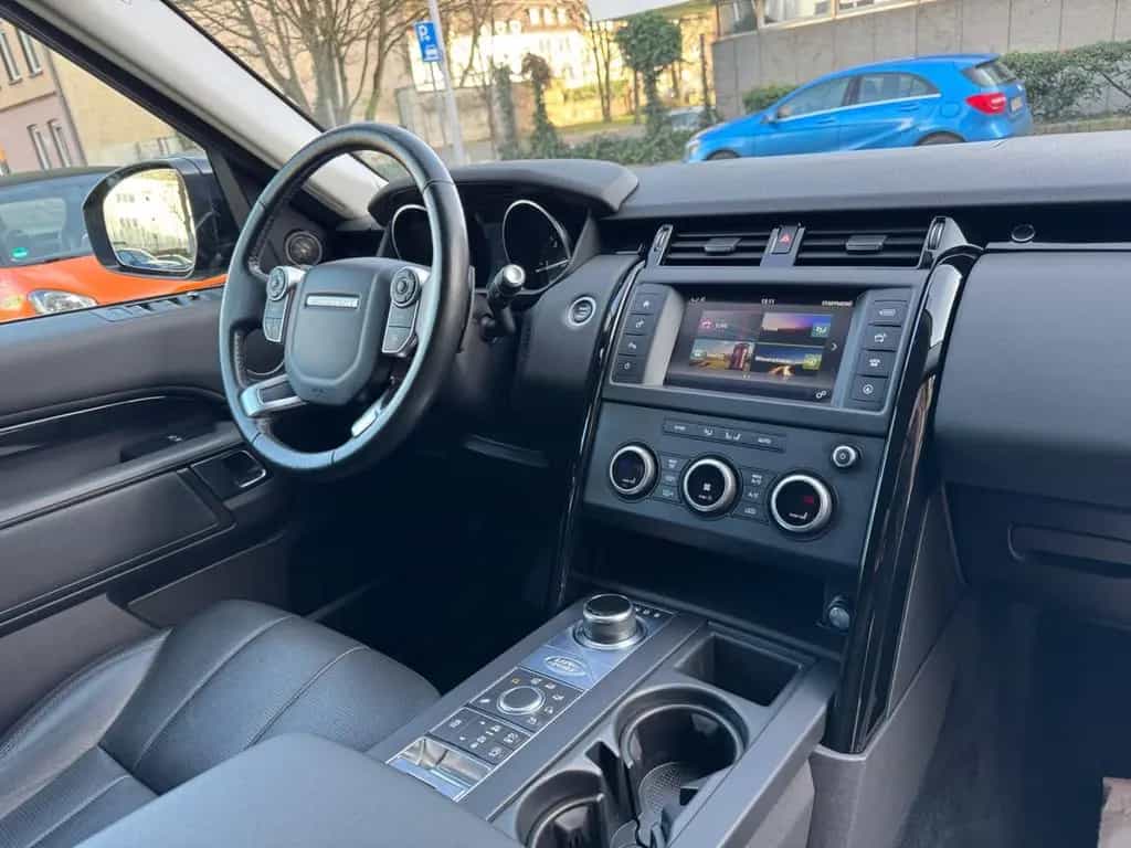 Land Rover Discovery 5 SE TD6/Navi/Leder/Kamera/Anhängerkup 06/2017-photo-15