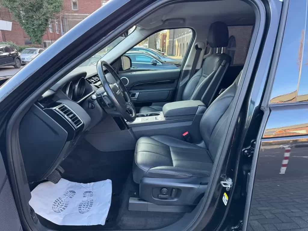 Land Rover Discovery 5 SE TD6/Navi/Leder/Kamera/Anhängerkup 06/2017-photo-20