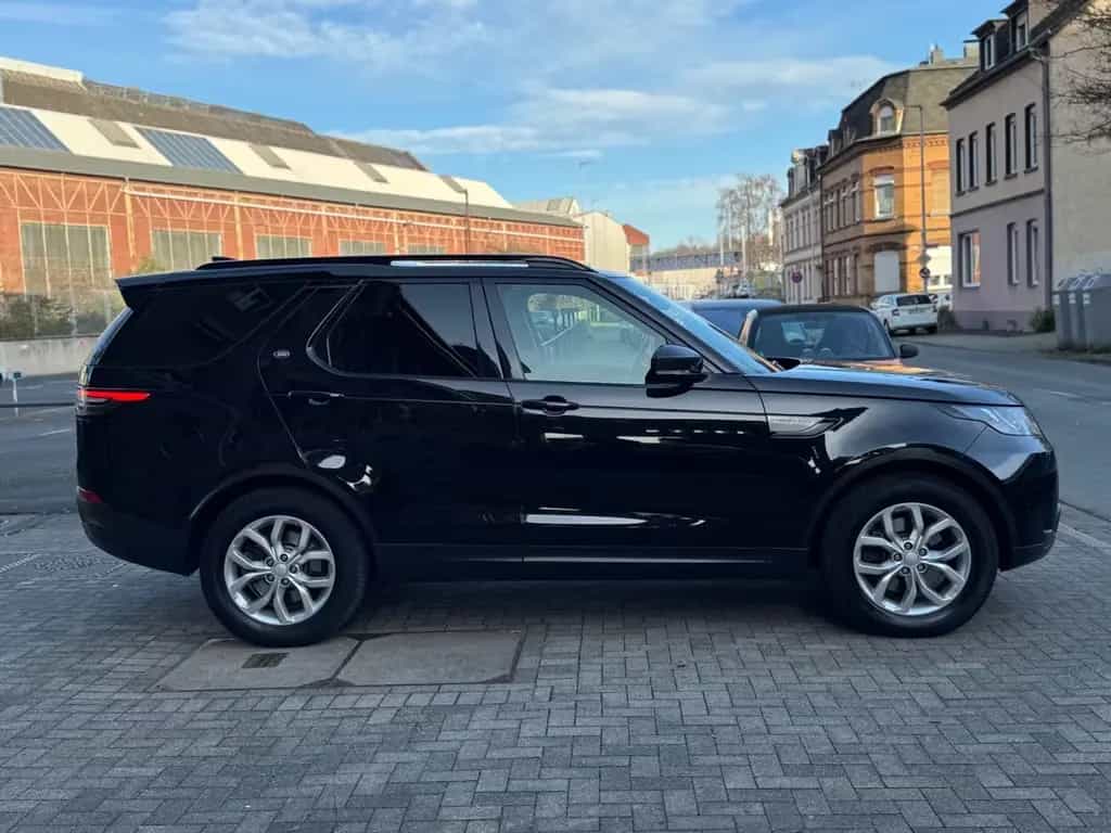 Land Rover Discovery 5 SE TD6/Navi/Leder/Kamera/Anhängerkup 06/2017-photo-6