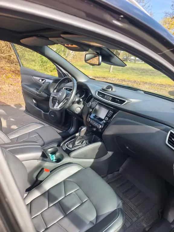 Nissan Qashqai 1.3 DIG-T 160PS Tekna Vollausstattung 36 10/2020-photo-11