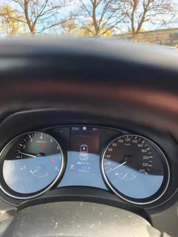 Nissan Qashqai 1.3 DIG-T 160PS Tekna Vollausstattung 36 10/2020-photo-6