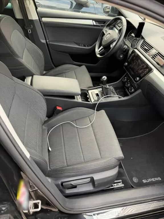 Skoda Superb Kombi | 1.8 TSI 10/2018-photo-5