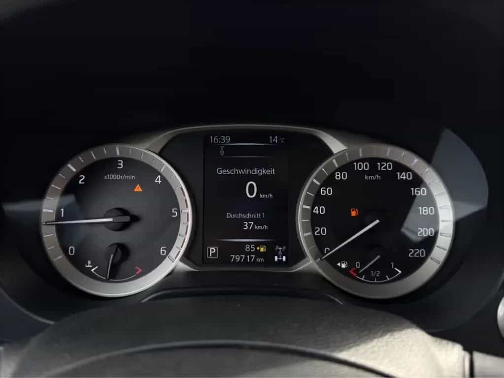 Nissan Navara NP300 Tekna Double Cab 4x4 Autom. *ROLLO* 09/2017-photo-18