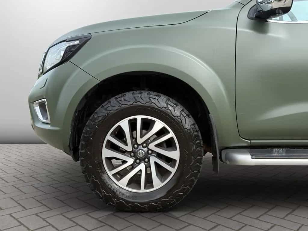 Nissan Navara NP300 Tekna Double Cab 4x4 Autom. *ROLLO* 09/2017-photo-21
