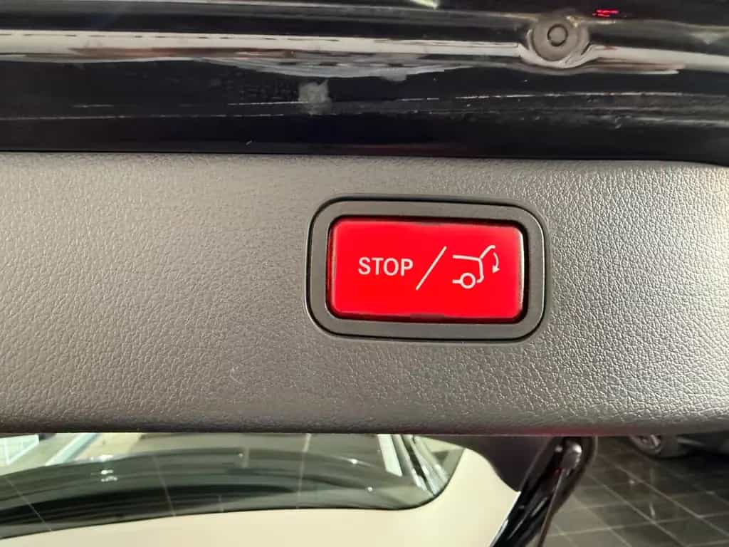 Mercedes-Benz C 200 T-Modell /NAVI/AHK/KAMARA/LED/SPUR 08/2022-photo-11