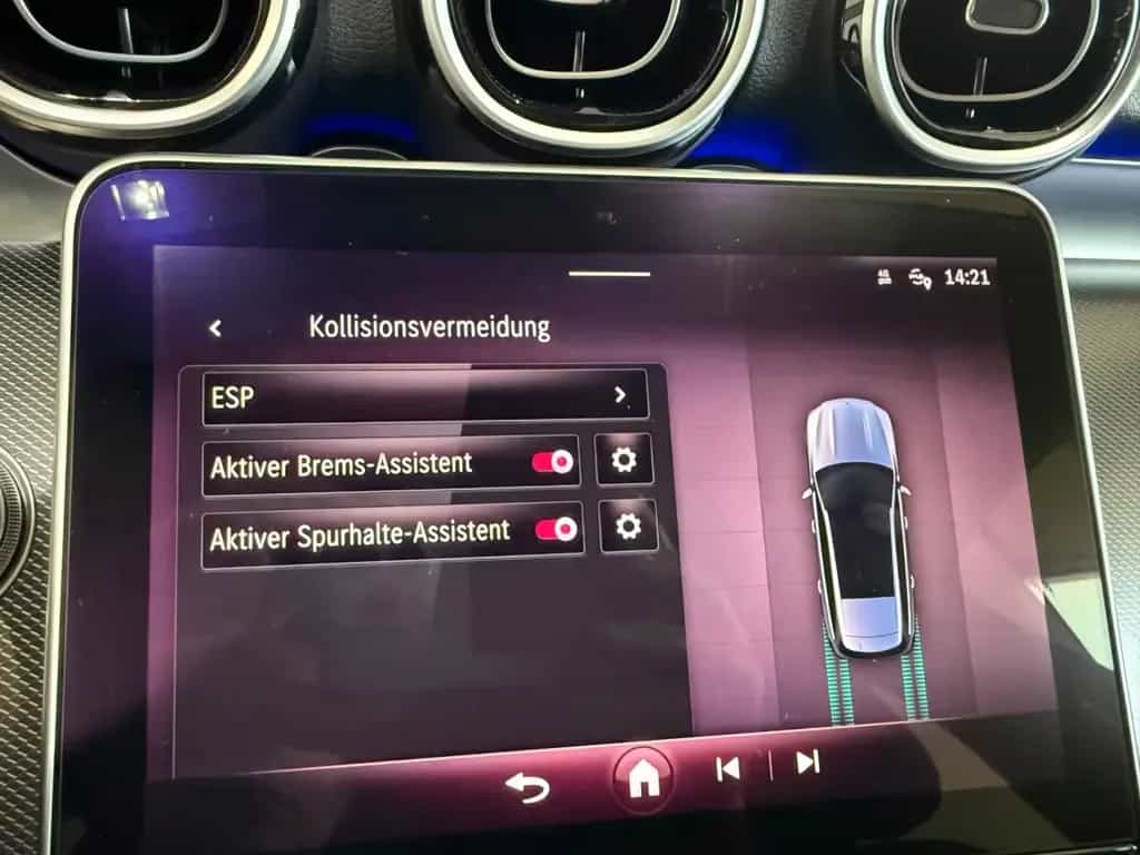 Mercedes-Benz C 200 T-Modell /NAVI/AHK/KAMARA/LED/SPUR 08/2022-photo-31