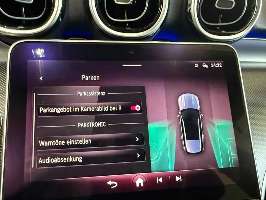 Mercedes-Benz C 200 T-Modell /NAVI/AHK/KAMARA/LED/SPUR 08/2022-photo-33