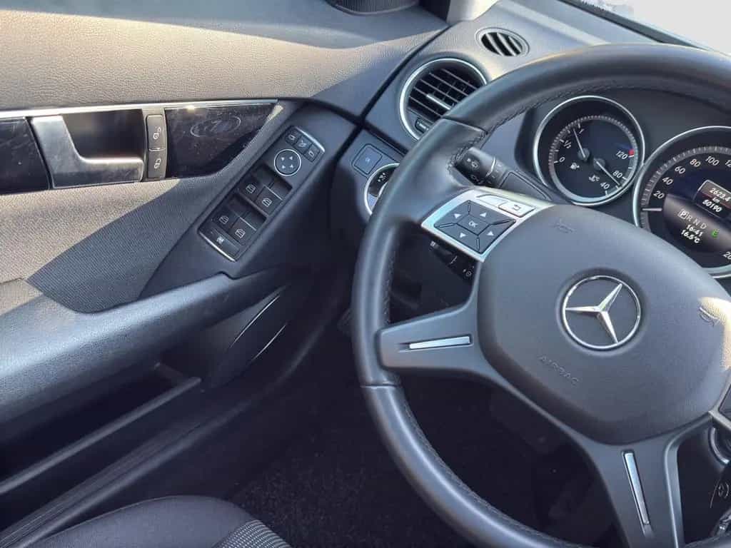 Mercedes-Benz C-Class 7G Tronic Avantgarde Navigation *Garantie* 09/2013-photo-17