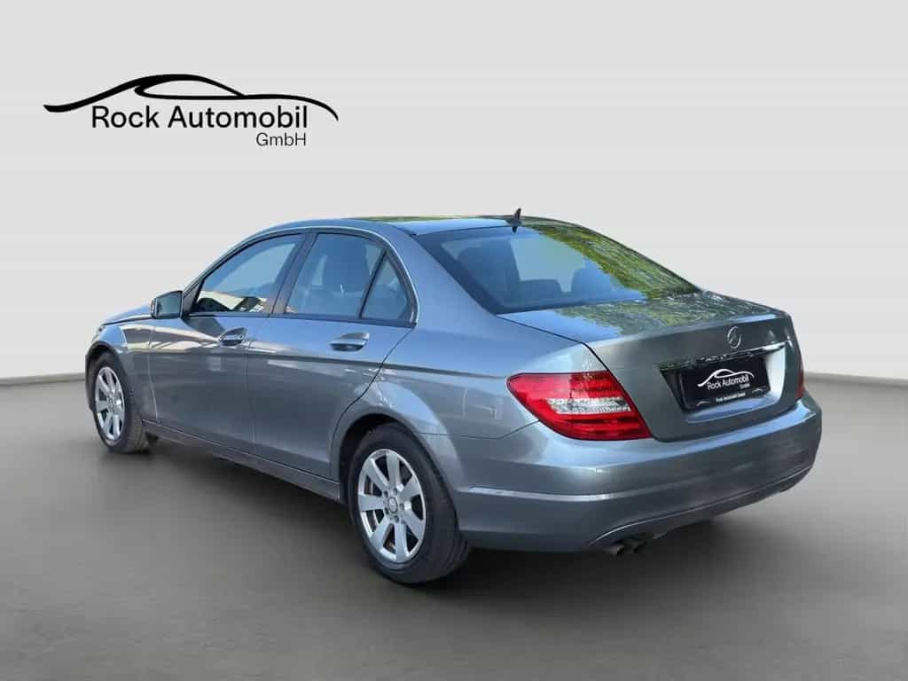 Mercedes-Benz C-Class 7G Tronic Avantgarde Navigation *Garantie* 09/2013-photo-3