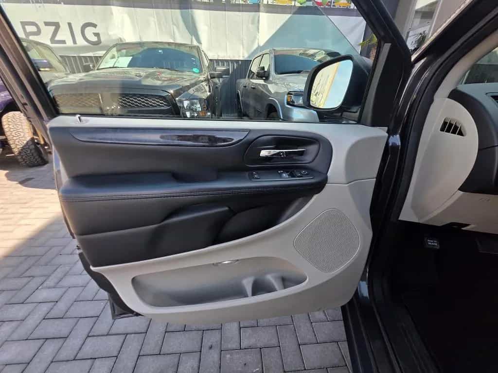 Dodge Grand Caravan 3.6l,Sitzhzg.,Temmpomat 07/2018-photo-14