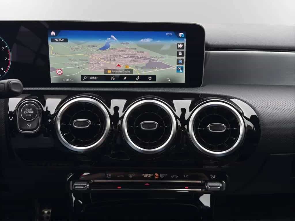 Mercedes-Benz A 250 4Matic 7G-DCT AMG Line *MB100*RCAM*BUSINES 05/2019-photo-14