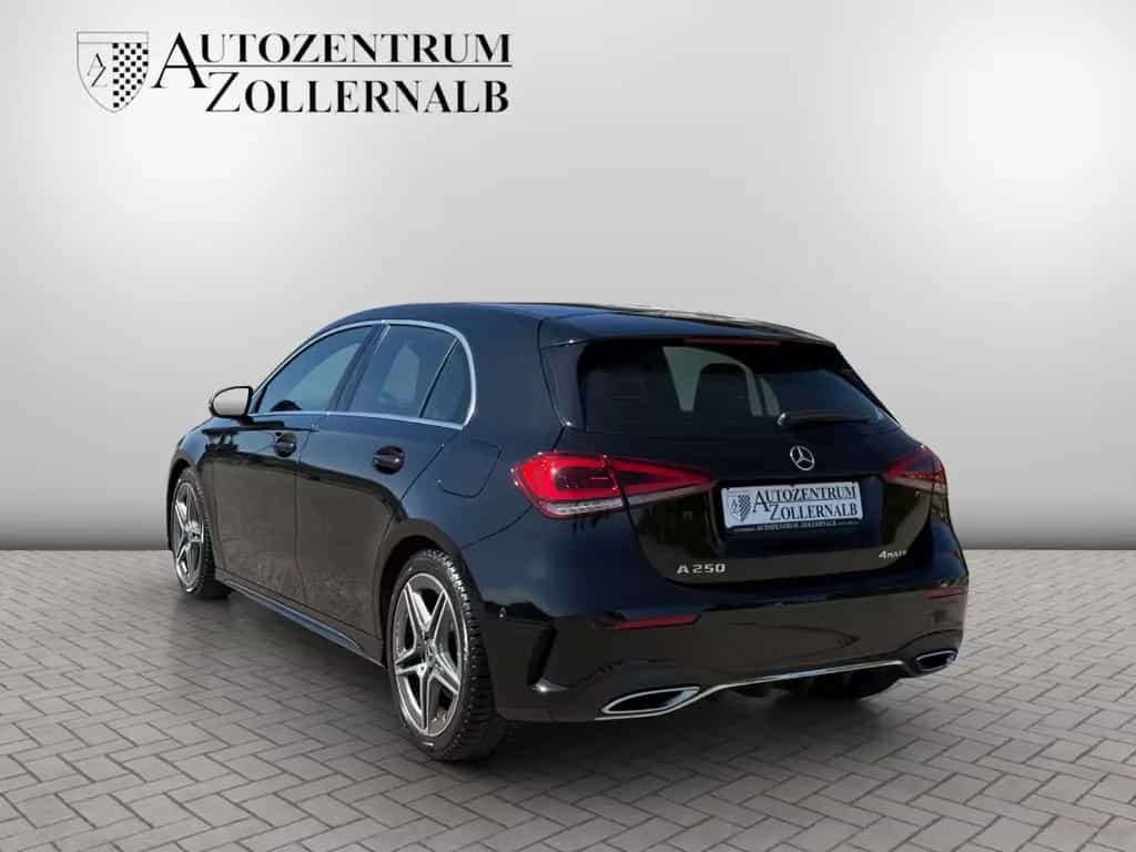 Mercedes-Benz A 250 4Matic 7G-DCT AMG Line *MB100*RCAM*BUSINES 05/2019-photo-3