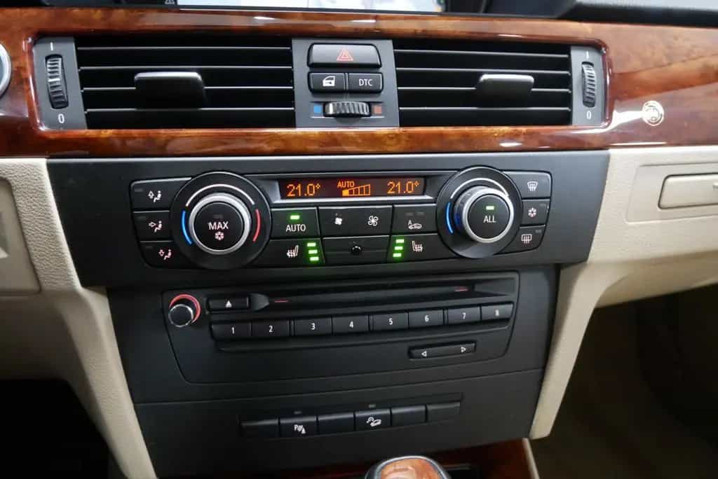 ALPINA B3 S Biturbo Touring Allrad AHK Standheizung 12/2010-photo-26