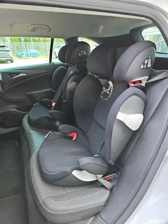 Opel Astra K ST 1.4 Kamera AHK LED NAVI Keyless Go 10/2019-photo-11