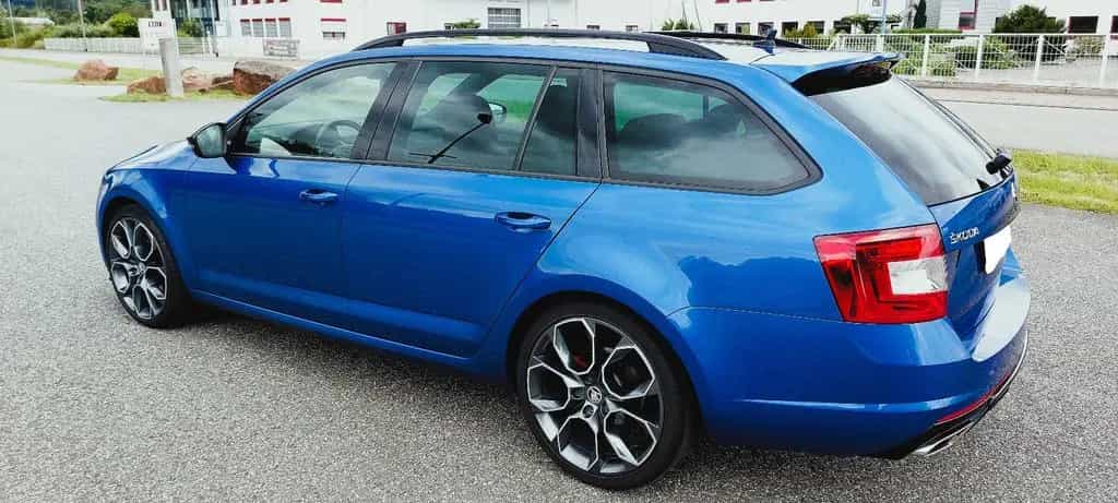 Skoda Octavia 2.0 TSI Green tec DSG RS Combi RS 07/2016-photo-4