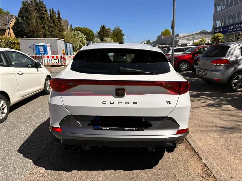 Cupra Formentor 2.0 TSI 228kW VZ 4Drive DSG VZ 09/2023-photo-5