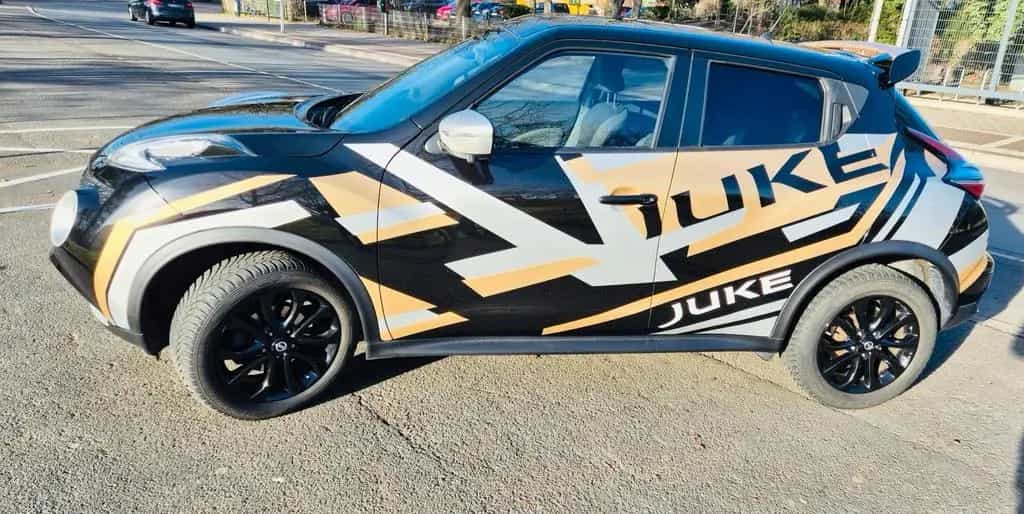 Nissan Juke 1.2 N-Connecta Schwarz 08/2016-photo-1