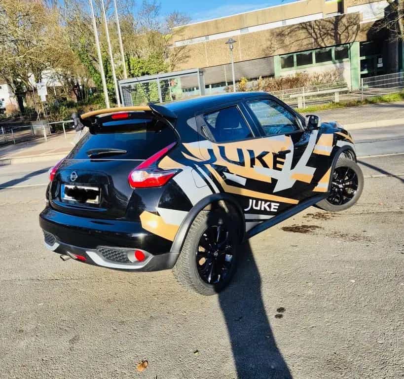 Nissan Juke 1.2 N-Connecta Schwarz 08/2016-photo-2