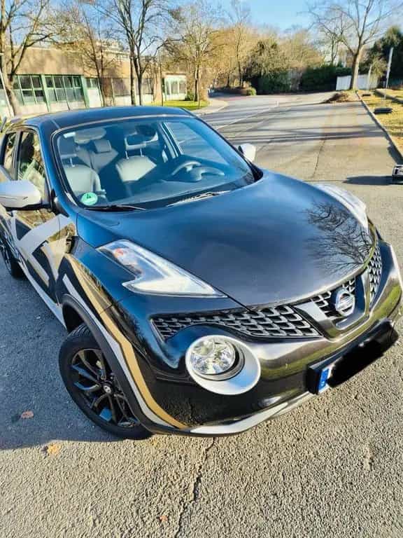 Nissan Juke 1.2 N-Connecta Schwarz 08/2016-photo-3