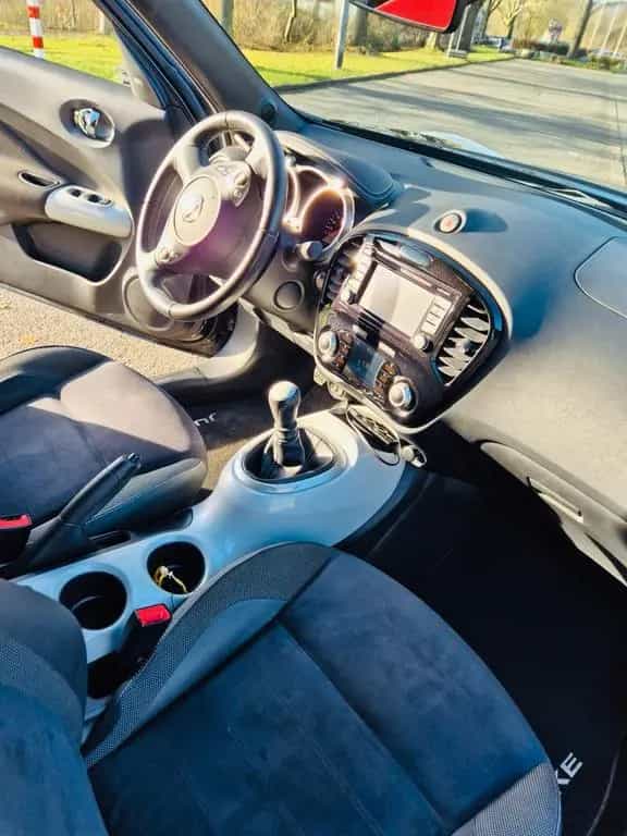 Nissan Juke 1.2 N-Connecta Schwarz 08/2016-photo-5