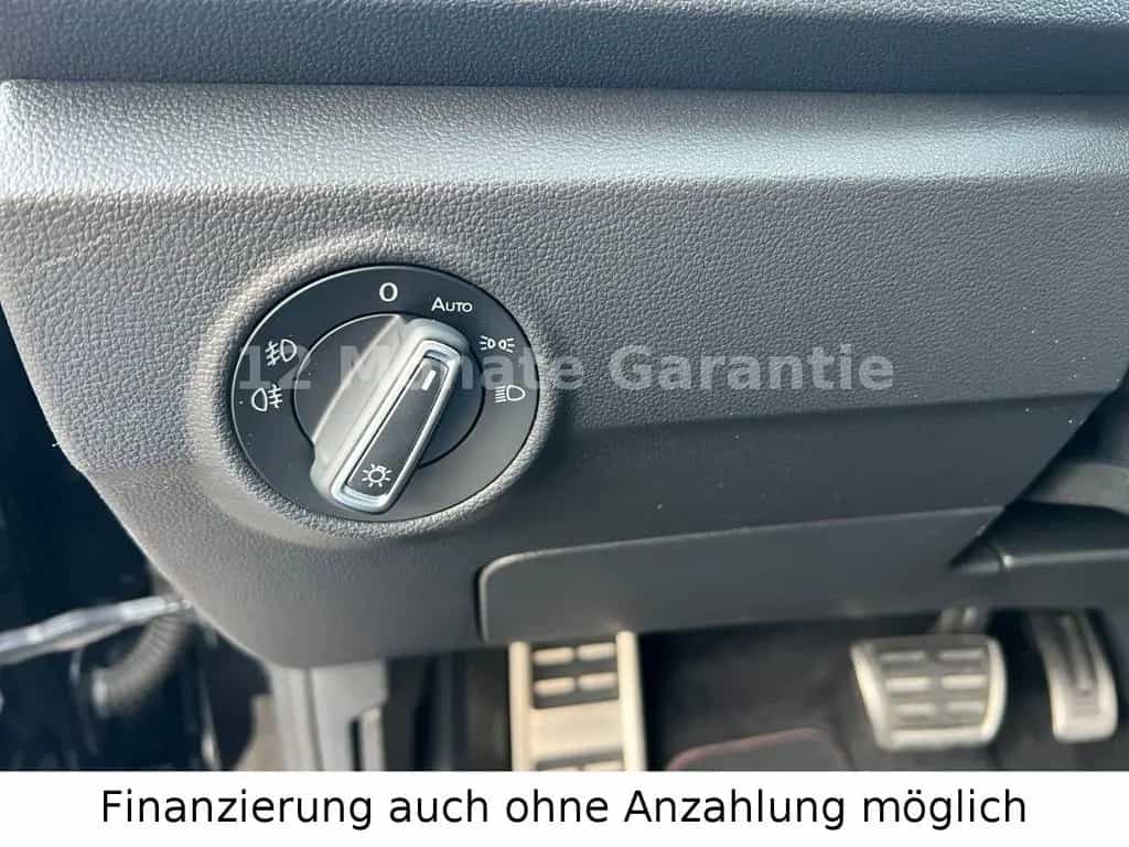 Volkswagen T-Roc Sport 4Motion Automatik Navi Rückfahrkamer 06/2019-photo-28