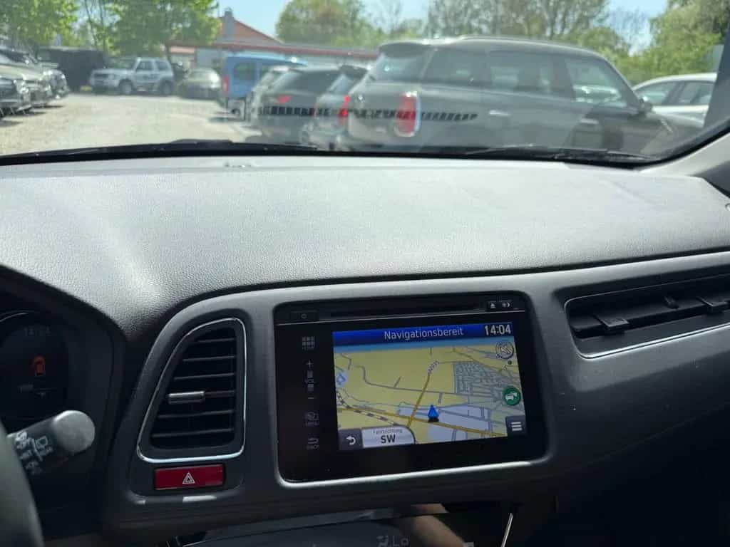Honda HR-V Elegance 1.6 i-DTEC*Navigation*Tempomat*PDC 02/2017-photo-10