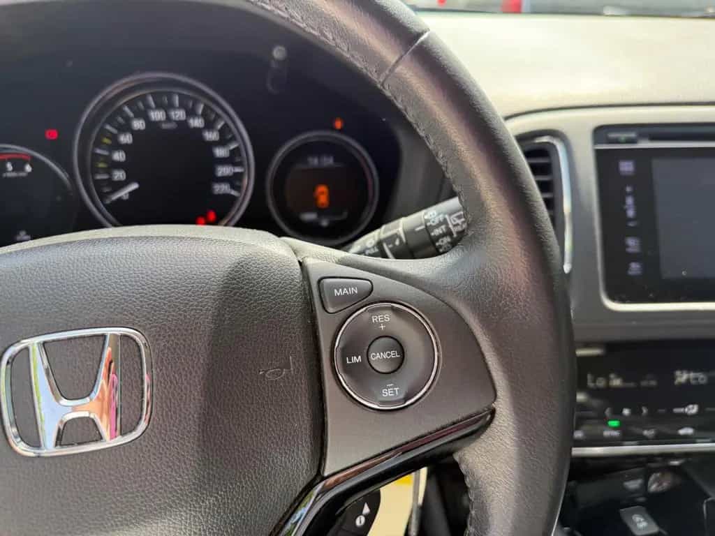 Honda HR-V Elegance 1.6 i-DTEC*Navigation*Tempomat*PDC 02/2017-photo-9