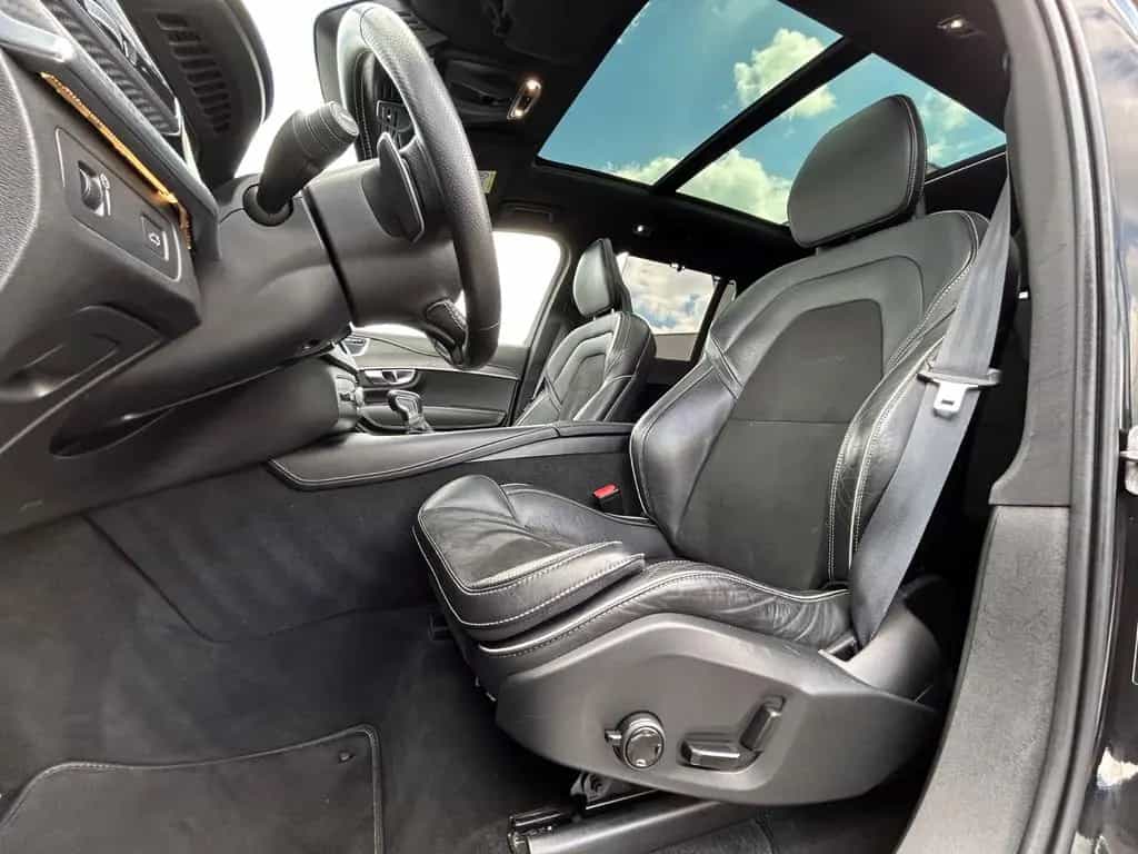 Volvo XC 90 R DESIGN AWD 7 SITZ+STANDHZ+HUD+PANO+AHK 05/2018-photo-8