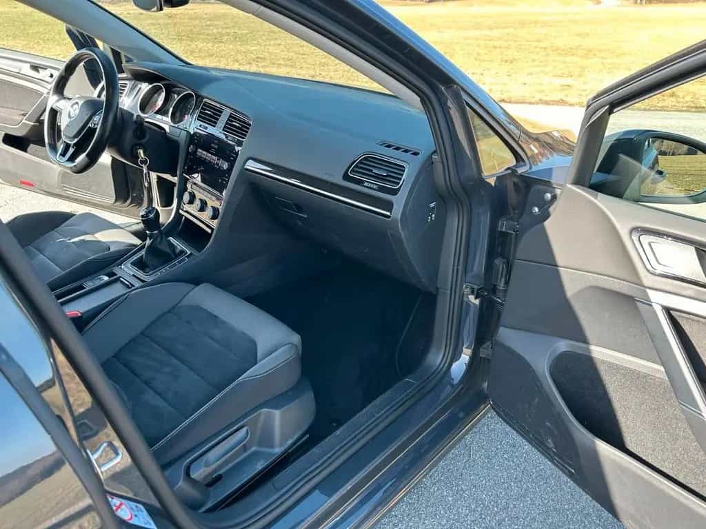 Volkswagen VW Golf 7 1.5 TSI EZ 5/2019 TÜV neu 1. ... 05/2019-photo-10