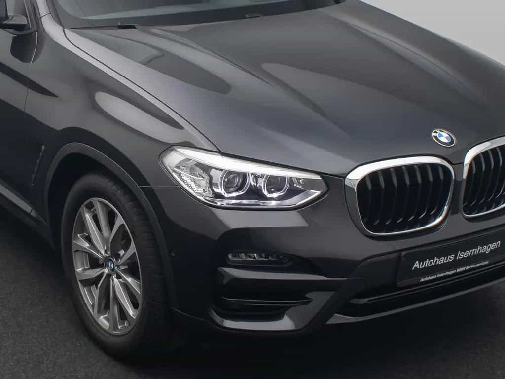 BMW X3 xD20d Kamera HUD HiFi AHK Komfort Sport 19" 09/2020-photo-18