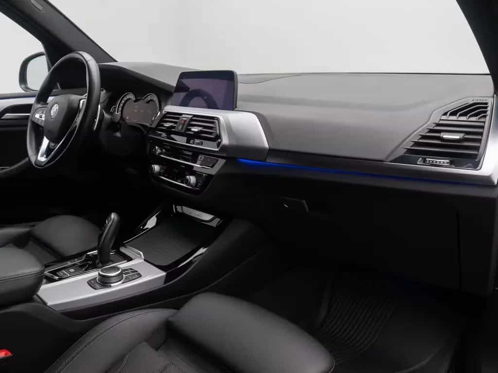 BMW X3 xD20d Kamera HUD HiFi AHK Komfort Sport 19" 09/2020-photo-23