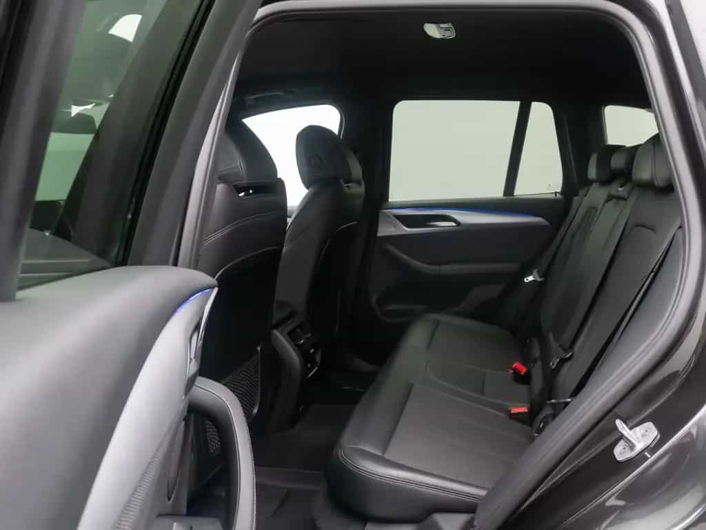 BMW X3 xD20d Kamera HUD HiFi AHK Komfort Sport 19" 09/2020-photo-25