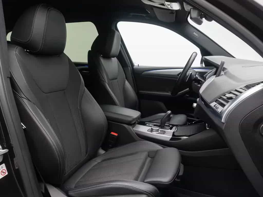 BMW X3 xD20d Kamera HUD HiFi AHK Komfort Sport 19" 09/2020-photo-34