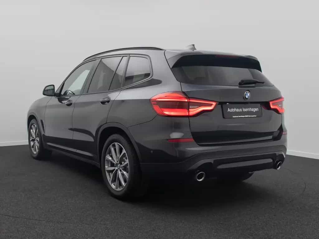 BMW X3 xD20d Kamera HUD HiFi AHK Komfort Sport 19" 09/2020-photo-8