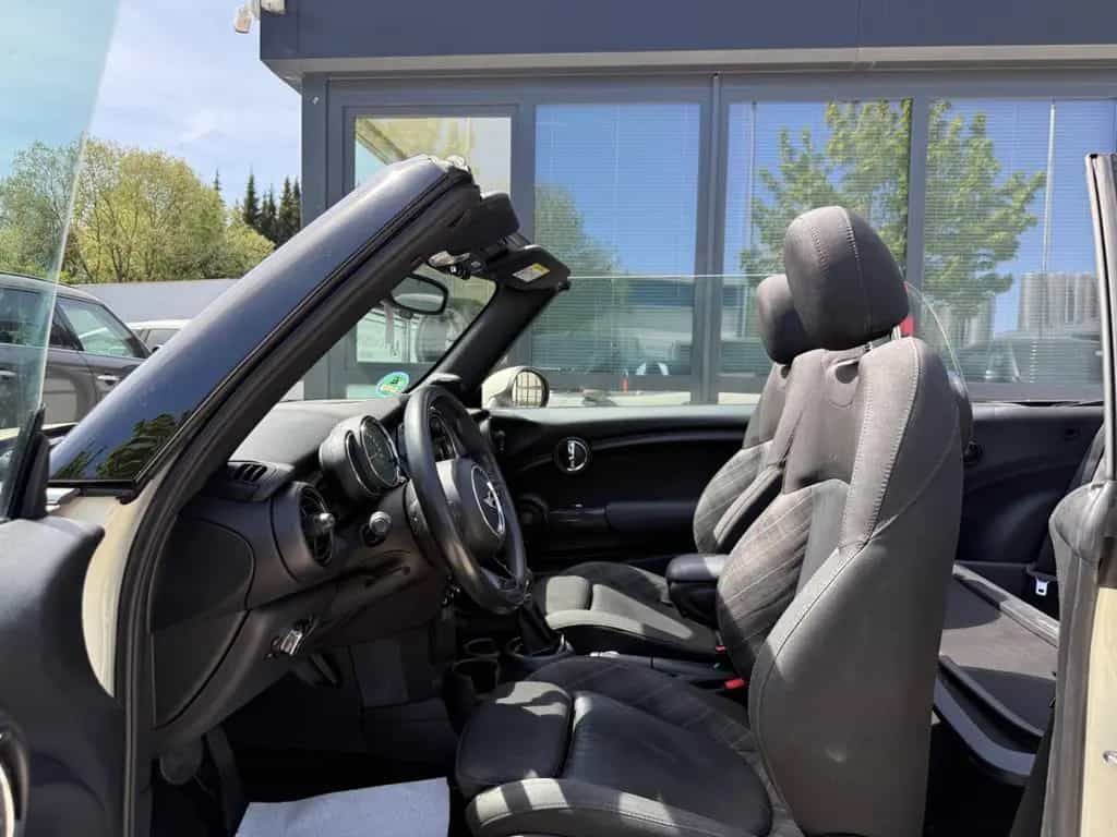 MINI Cooper Cabrio *AUTOMATIK*NAVI*PDC* 01/2018-photo-7