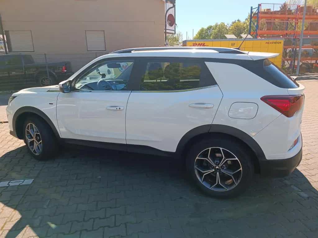 Ssangyong Korando Ruby 2022 39500 km 1.Hand Garantie 07/2022-photo-6