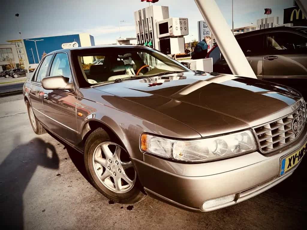 Cadillac STS 02/1999-photo-0