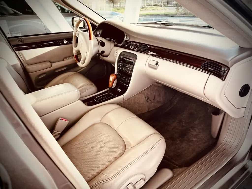 Cadillac STS 02/1999-photo-1